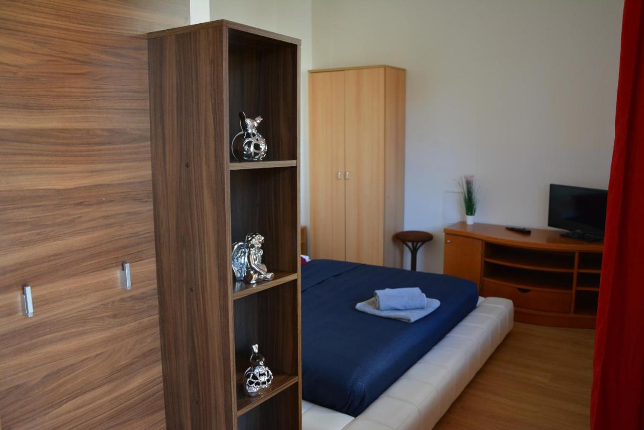 Penzion Locanda Брно Экстерьер фото